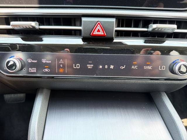 New 2026 Kia Sportage LX FWD image 14