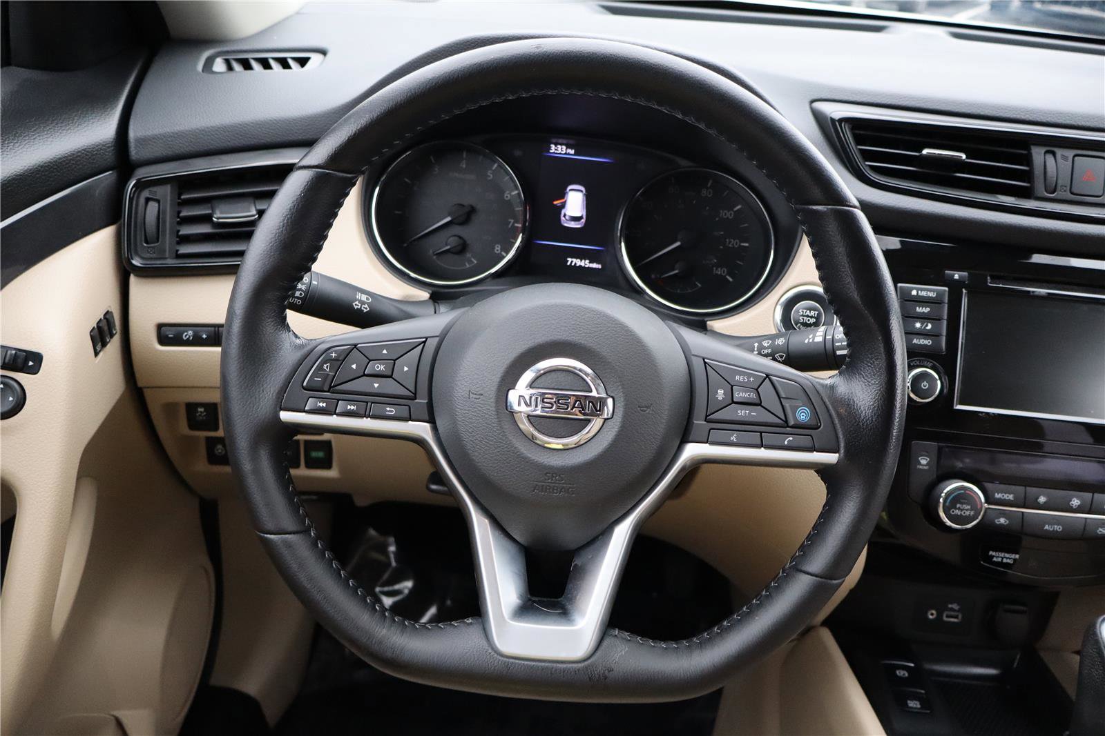 Used 2020 Nissan Rogue SV w/ Premium Package image 17