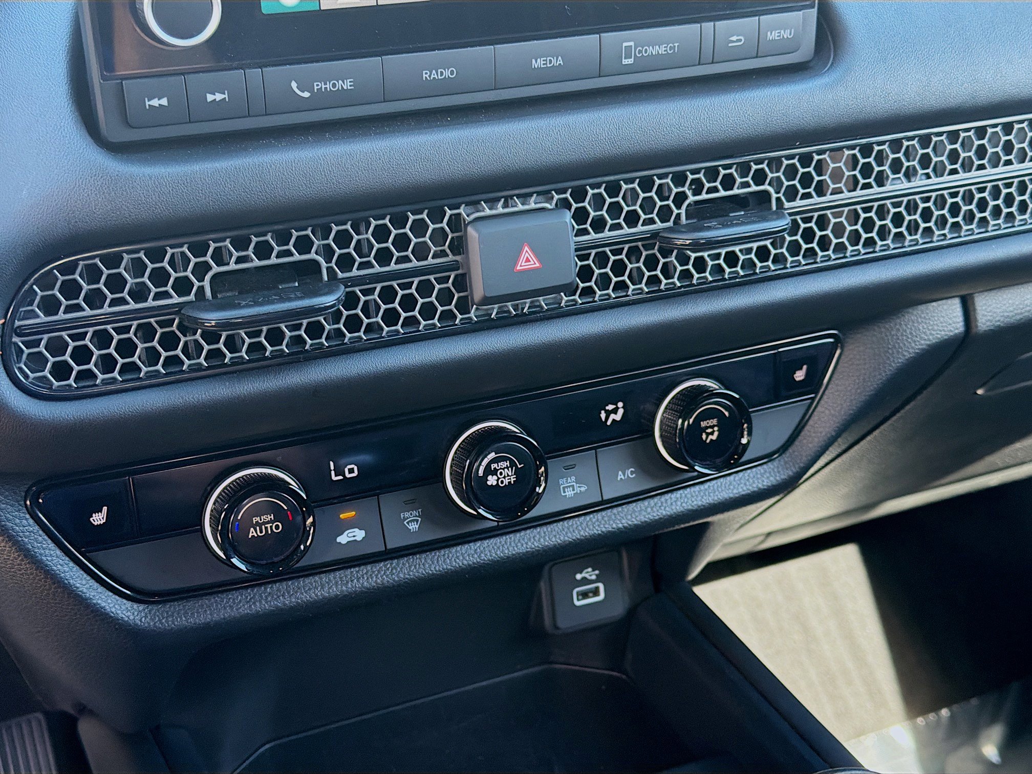 Used 2024 Honda HR-V Sport image 14