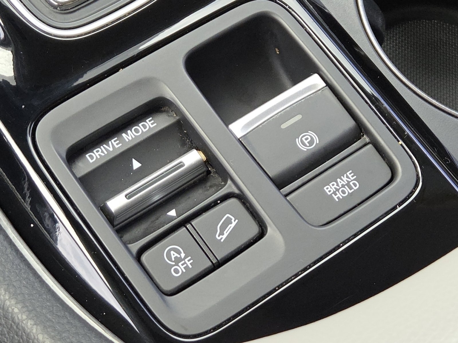 Used 2025 Honda Pilot EX-L image 5