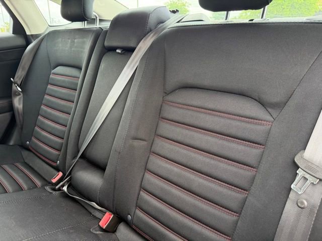 Used 2016 Ford Fusion SE w/ Equipment Group 201A image 19