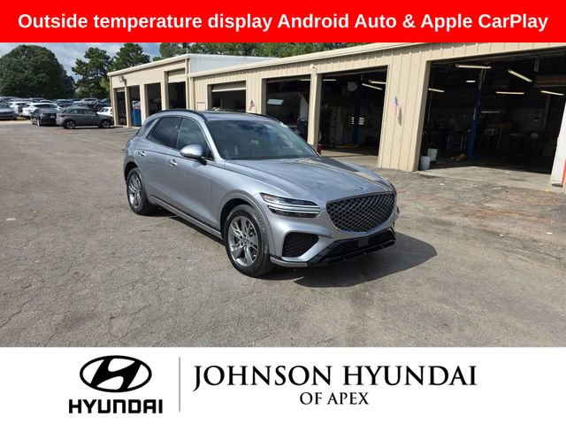 Used 2024 Genesis GV70 3.5T Sport image 13