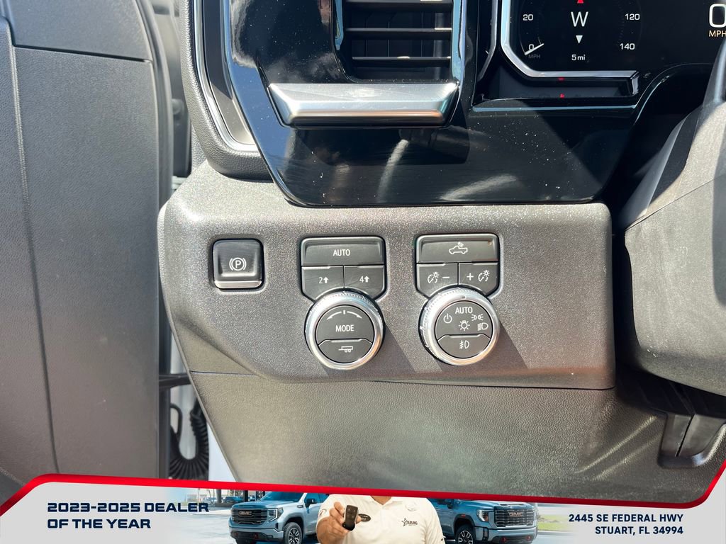New 2026 GMC Sierra 1500 Elevation image 24
