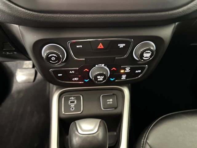 Used 2019 Jeep Compass Latitude image 23