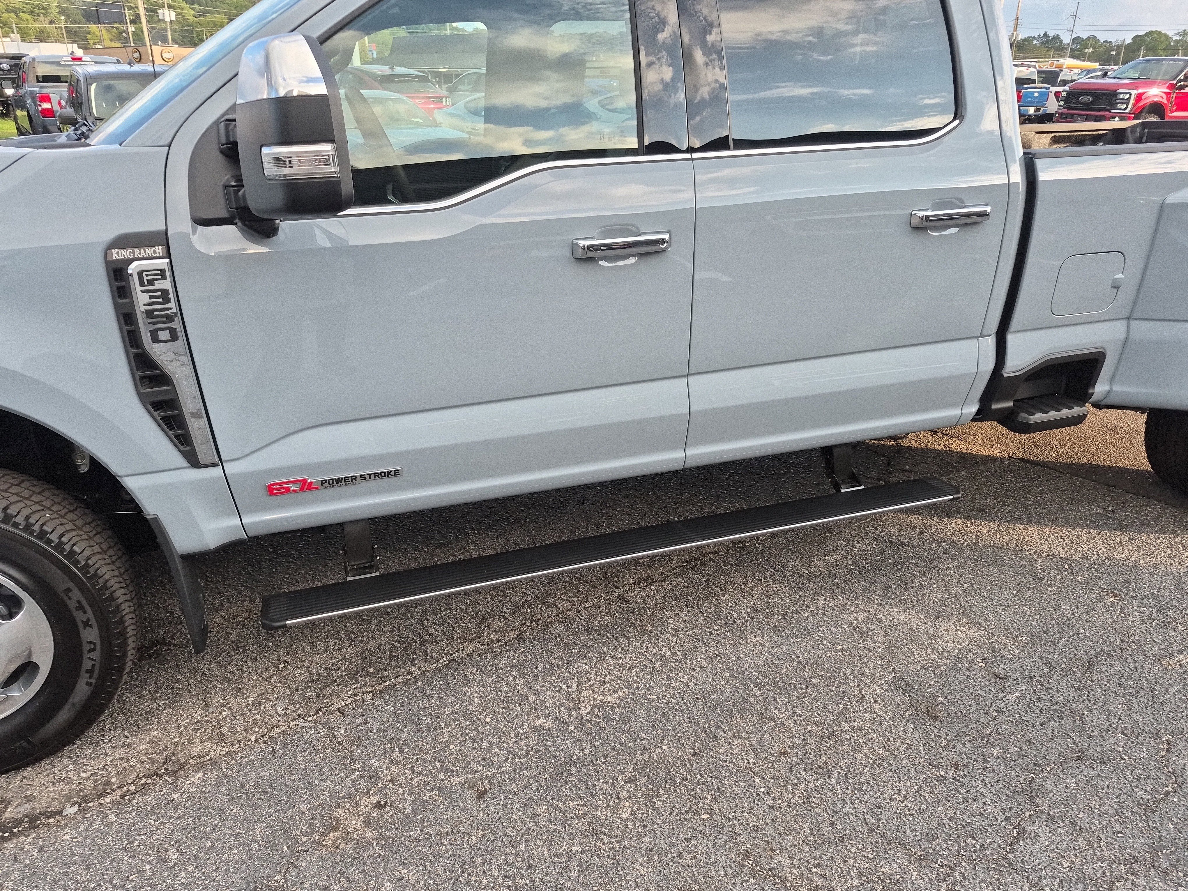 New 2026 Ford F350 King Ranch w/ Chrome Package image 15