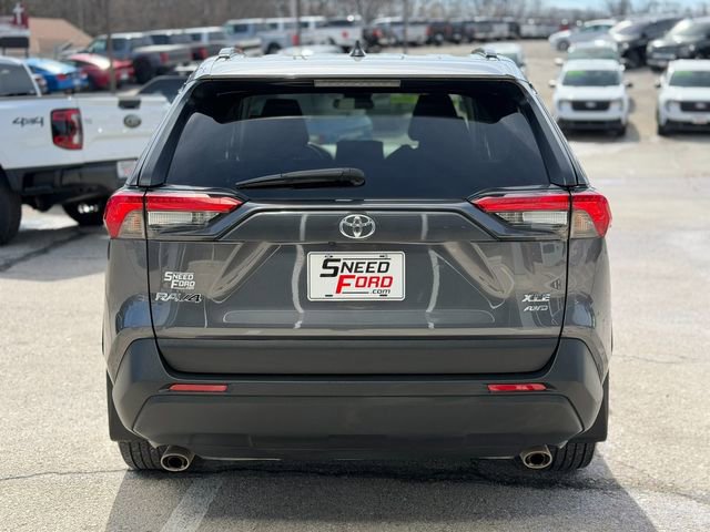 Used 2022 Toyota RAV4 XLE image 6