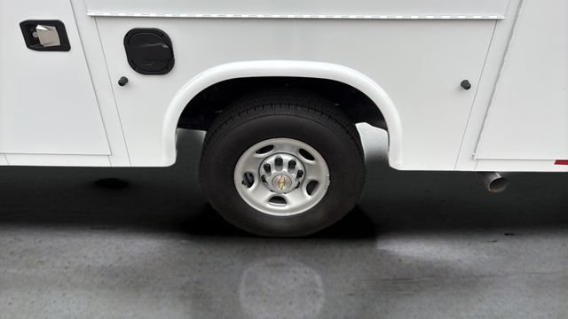 New 2025 Chevrolet Express 3500 w/ Power Convenience Package RWD image 18