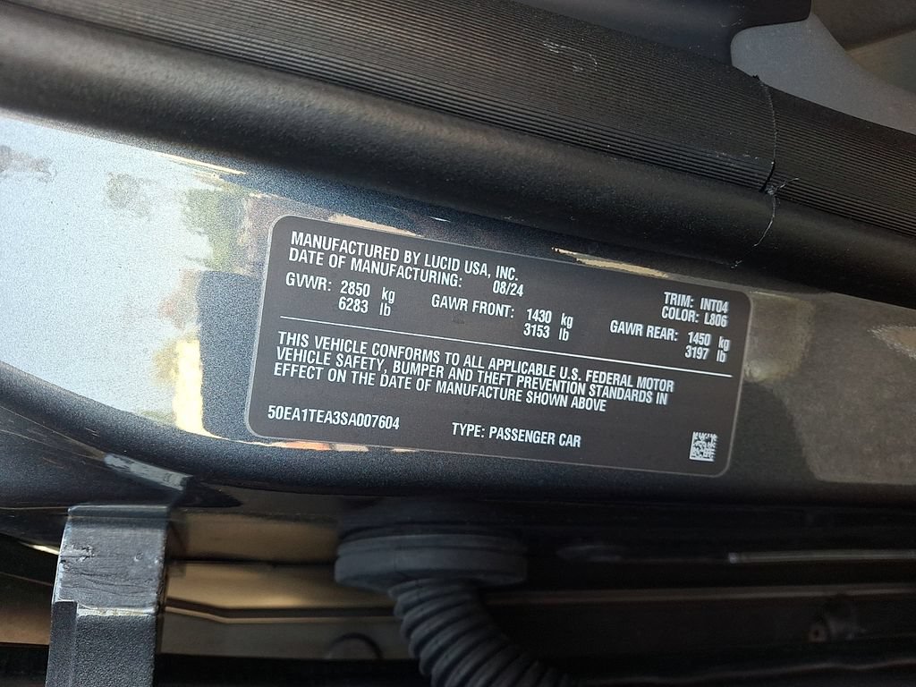 Used 2025 Lucid Air Touring AWD/4WD image 28