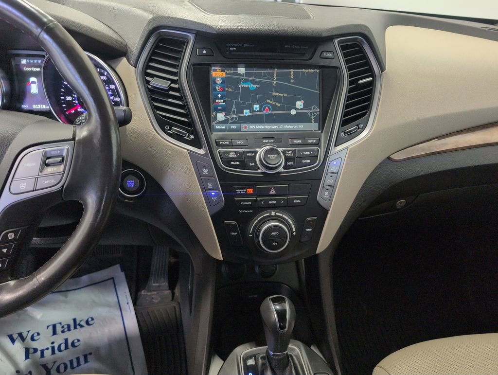 Used 2015 Hyundai Santa Fe GLS w/ Option Group 03 AWD/4WD image 18