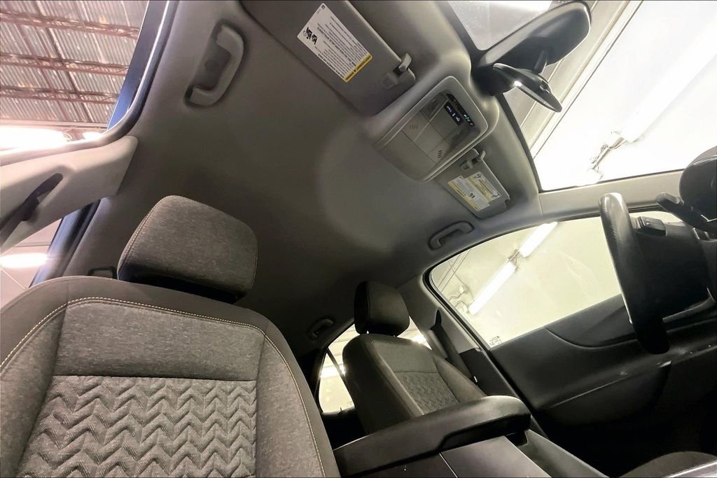 Used 2022 Chevrolet Equinox LT FWD image 28