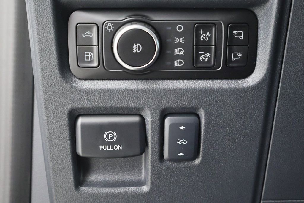 New 2025 Ford F150 Platinum w/ Equipment Group 702A High image 23