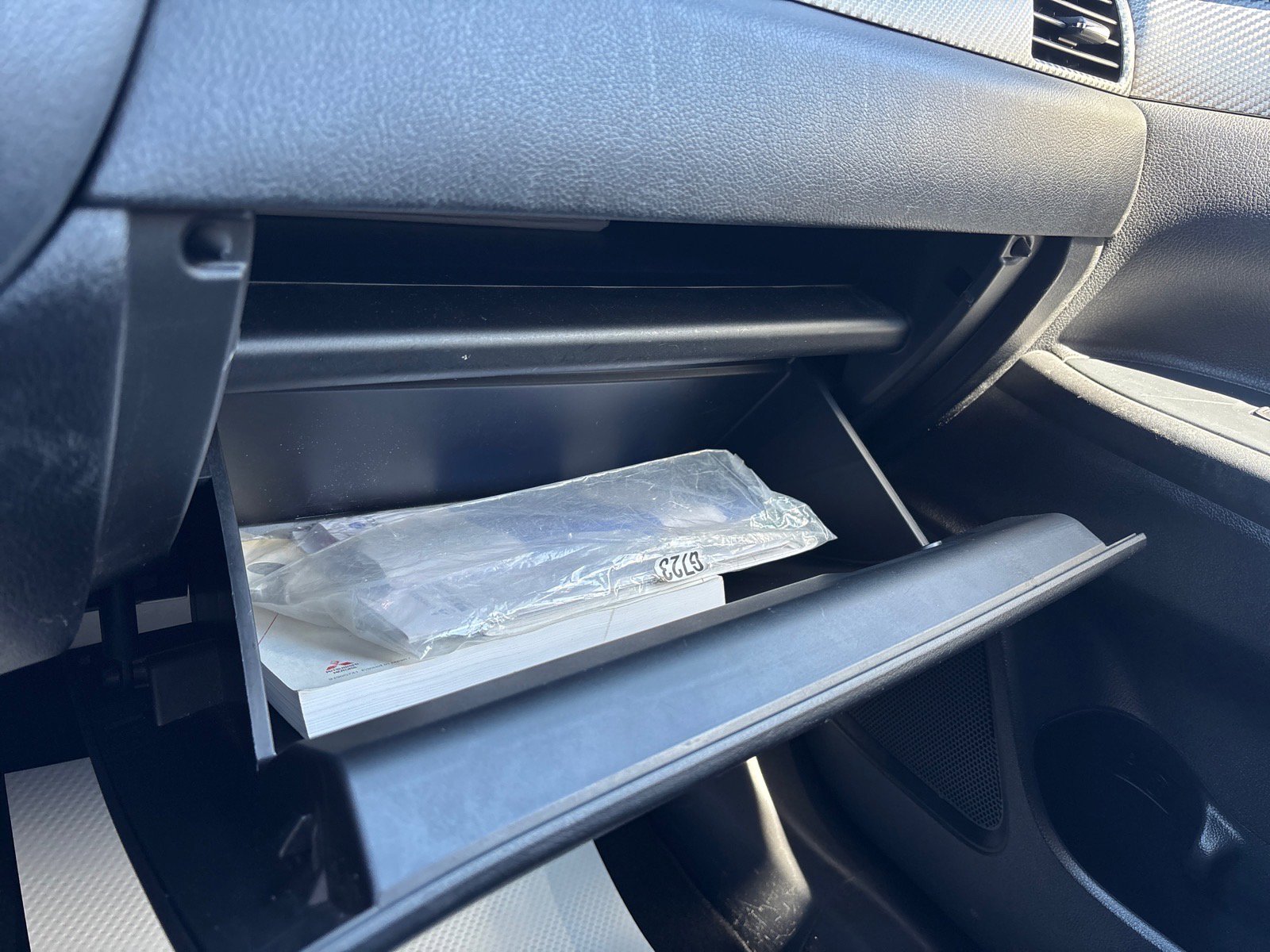 Used 2016 Mitsubishi Outlander SE AWD/4WD image 38