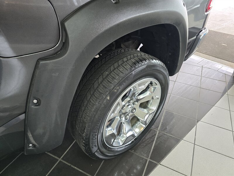 Used 2019 RAM 1500 Big Horn AWD/4WD image 32