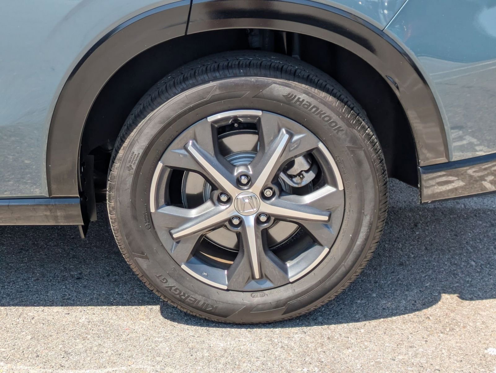 Used 2025 Honda HR-V EX-L image 9
