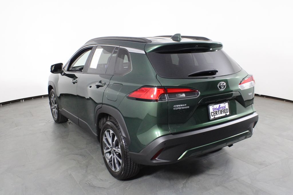 Used 2023 Toyota Corolla Cross XLE w/ Convenience Package FWD image 15