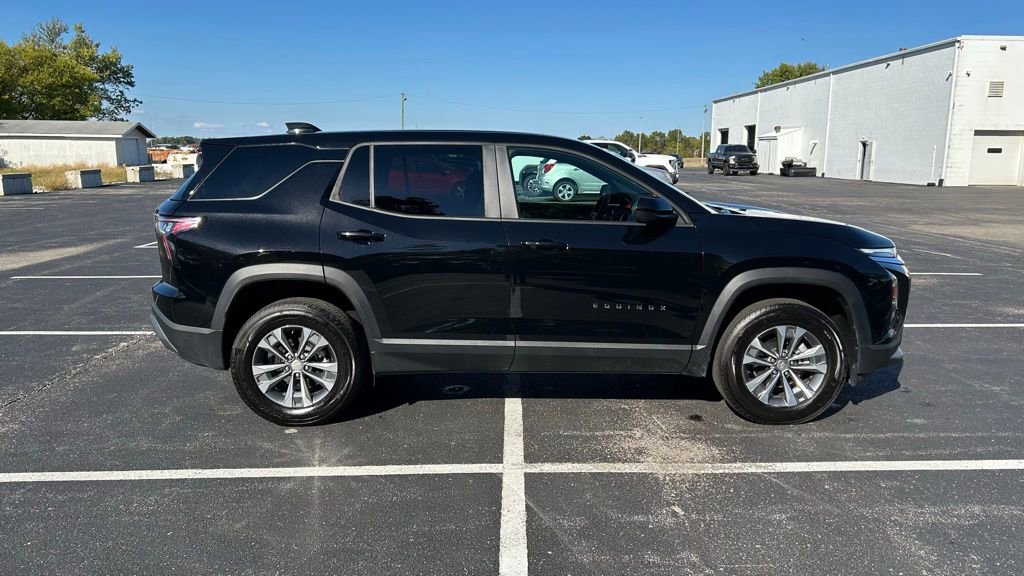 Used 2025 Chevrolet Equinox LT image 8