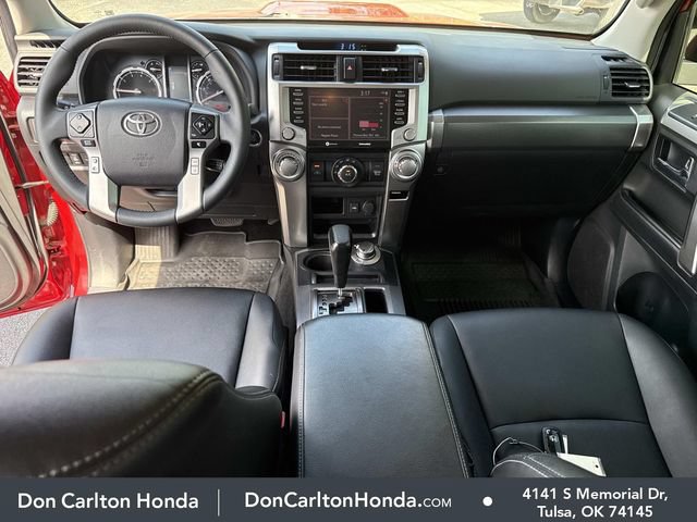 Used 2022 Toyota 4Runner TRD Sport AWD/4WD image 14