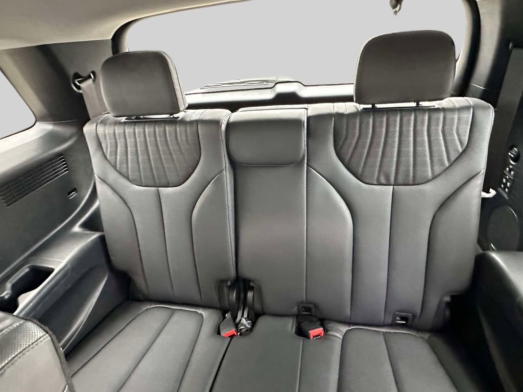 Used 2024 Hyundai Palisade Limited AWD/4WD image 15