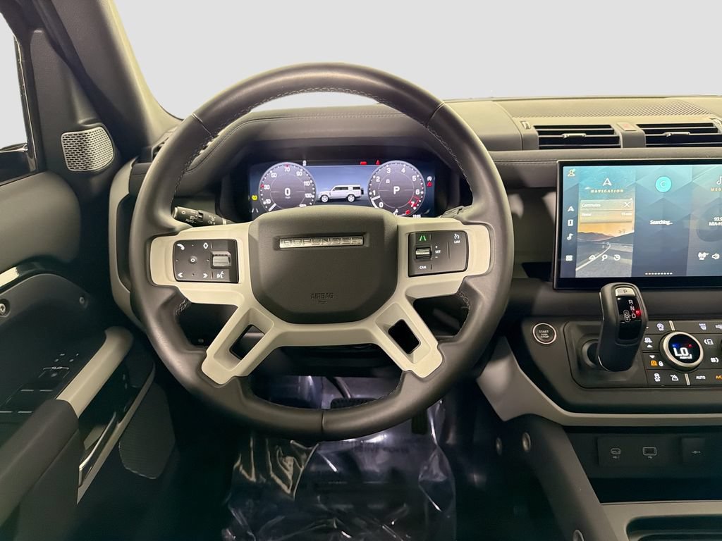 Certified 2023 Land Rover Defender 130 SE AWD/4WD image 24