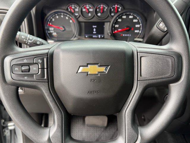 Used 2026 Chevrolet Silverado 1500 Custom w/ Turbomax Blackout Package image 32