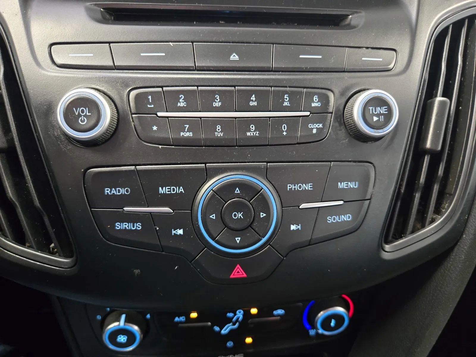 Used 2017 Ford Focus SE image 20