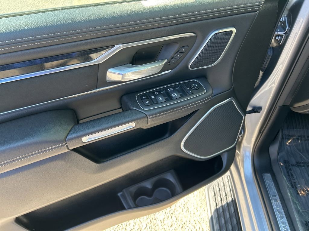 Used 2022 RAM 1500 Laramie image 15