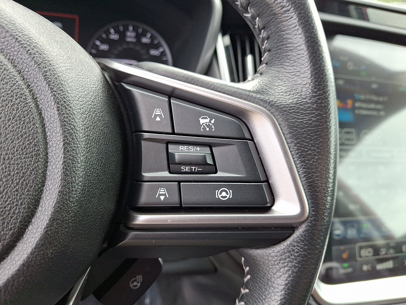 Used 2023 Subaru Outback Limited AWD/4WD image 23