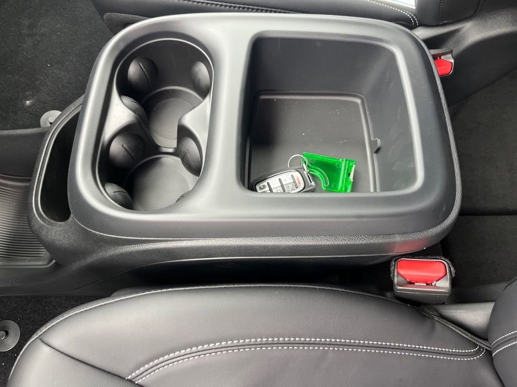 New 2025 Chrysler Voyager LX image 13