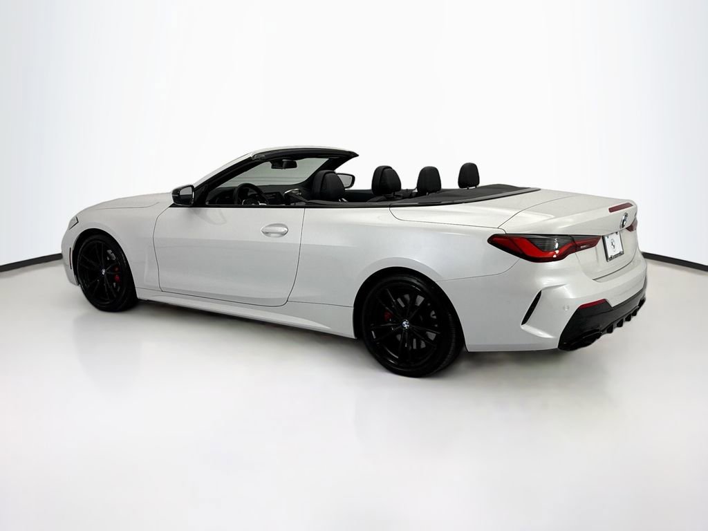 Used 2021 BMW M440i Convertible w/ Premium Package image 7