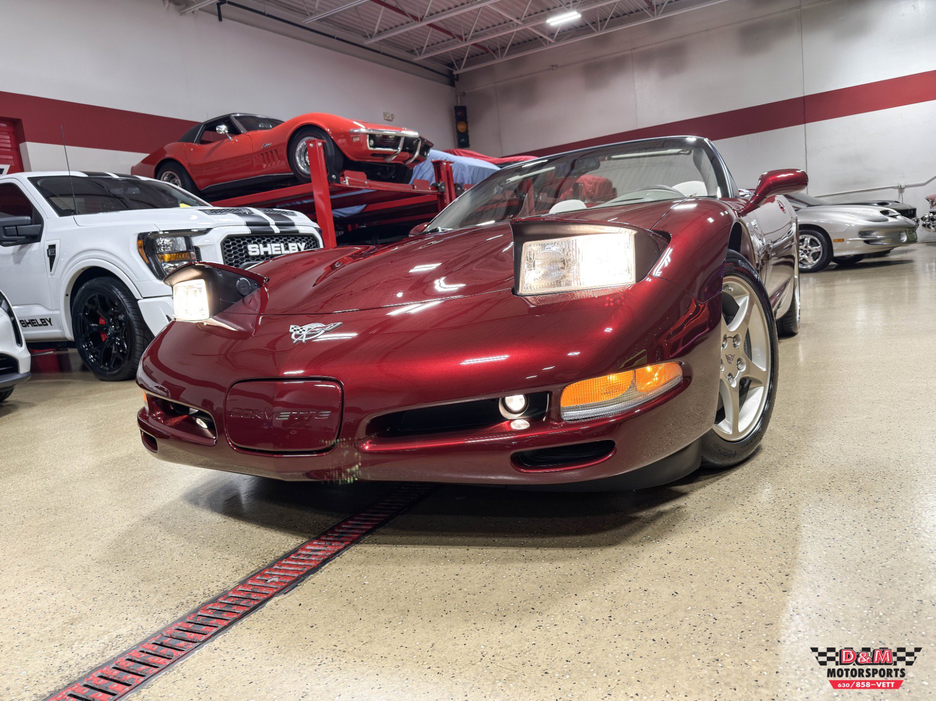 Used 2003 Chevrolet Corvette 50TH Anniversary Convertible w/ Preferred Equipment Group1 image 57