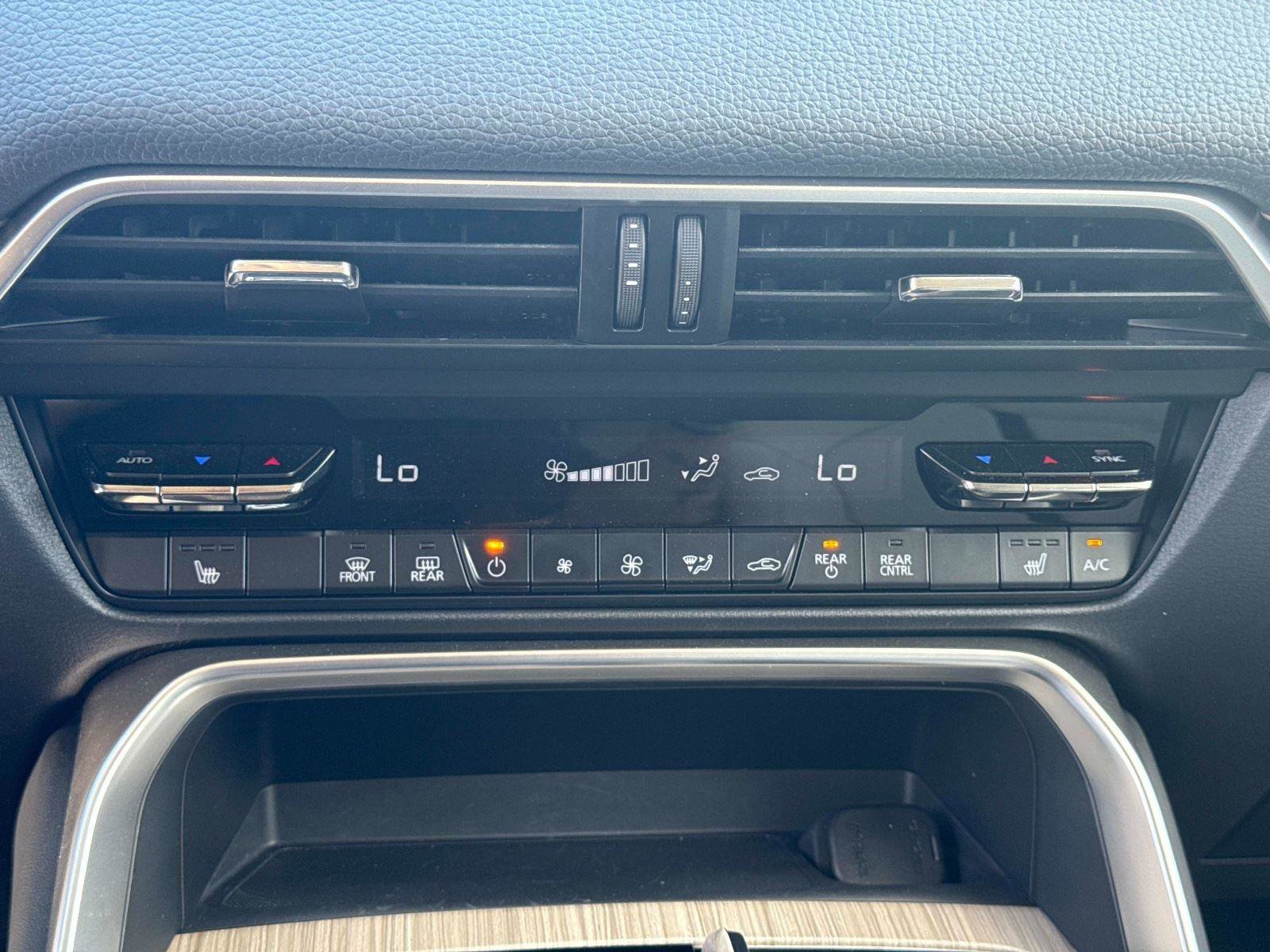 Certified 2024 MAZDA CX-90 Plug-In Hybrid w/ Preferred image 26