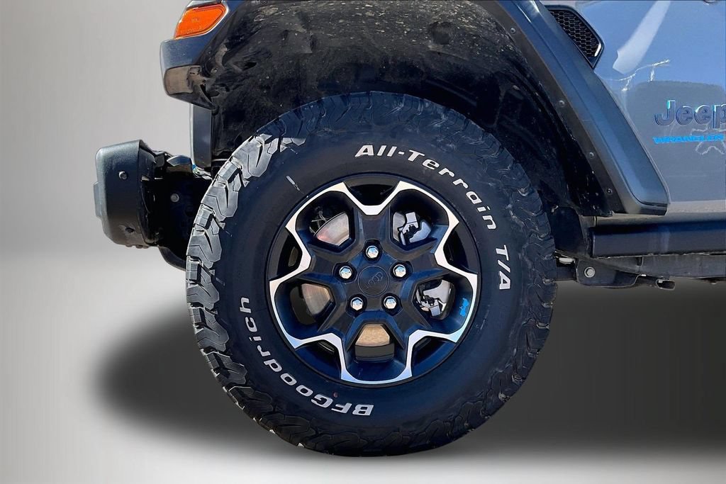 Used 2023 Jeep Wrangler Unlimited Rubicon 4xe w/ Steel Bumper Group AWD/4WD image 33