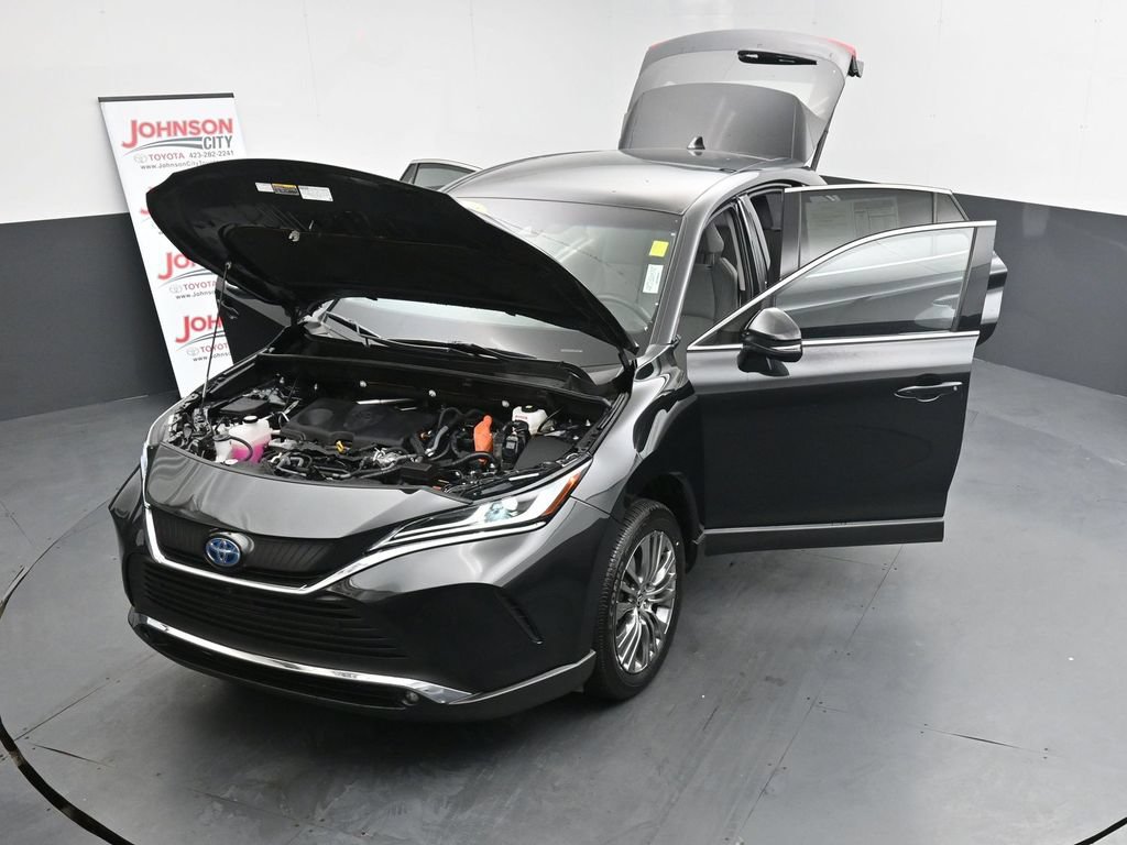 Used 2023 Toyota Venza Limited AWD/4WD image 43