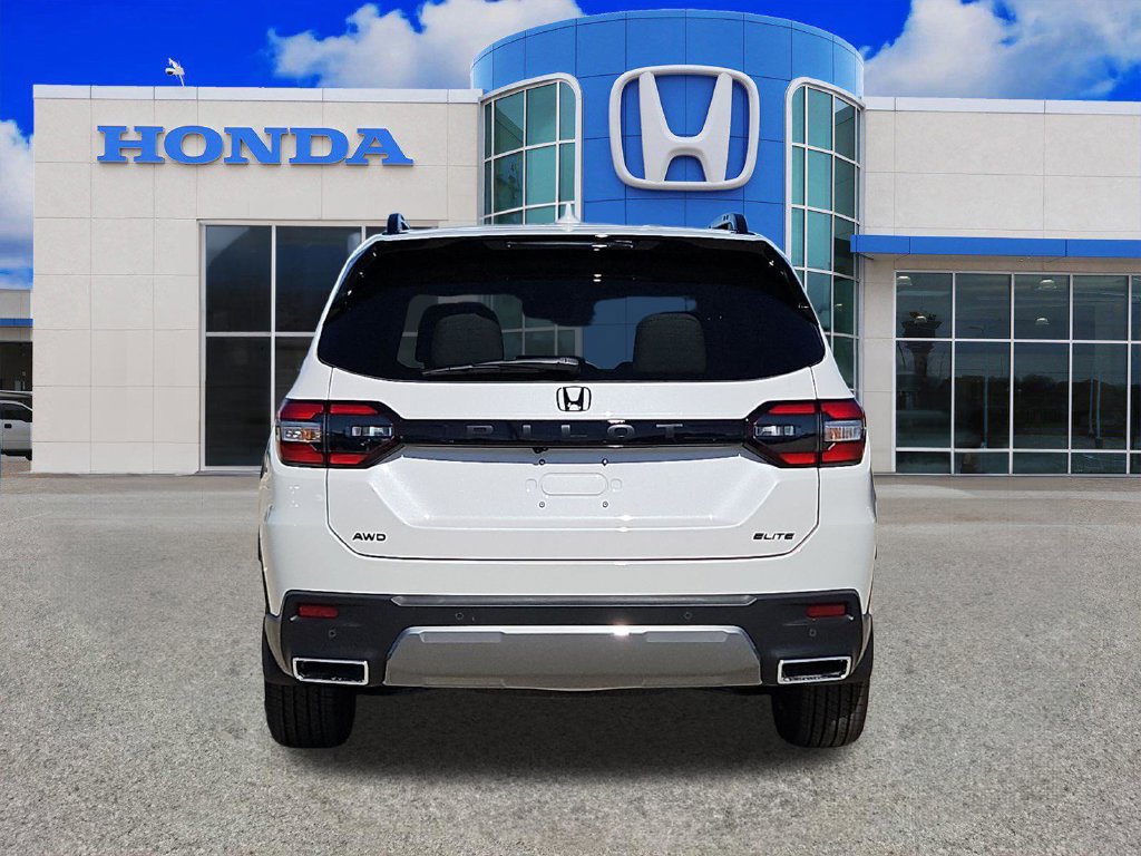 New 2026 Honda Pilot Elite image 4