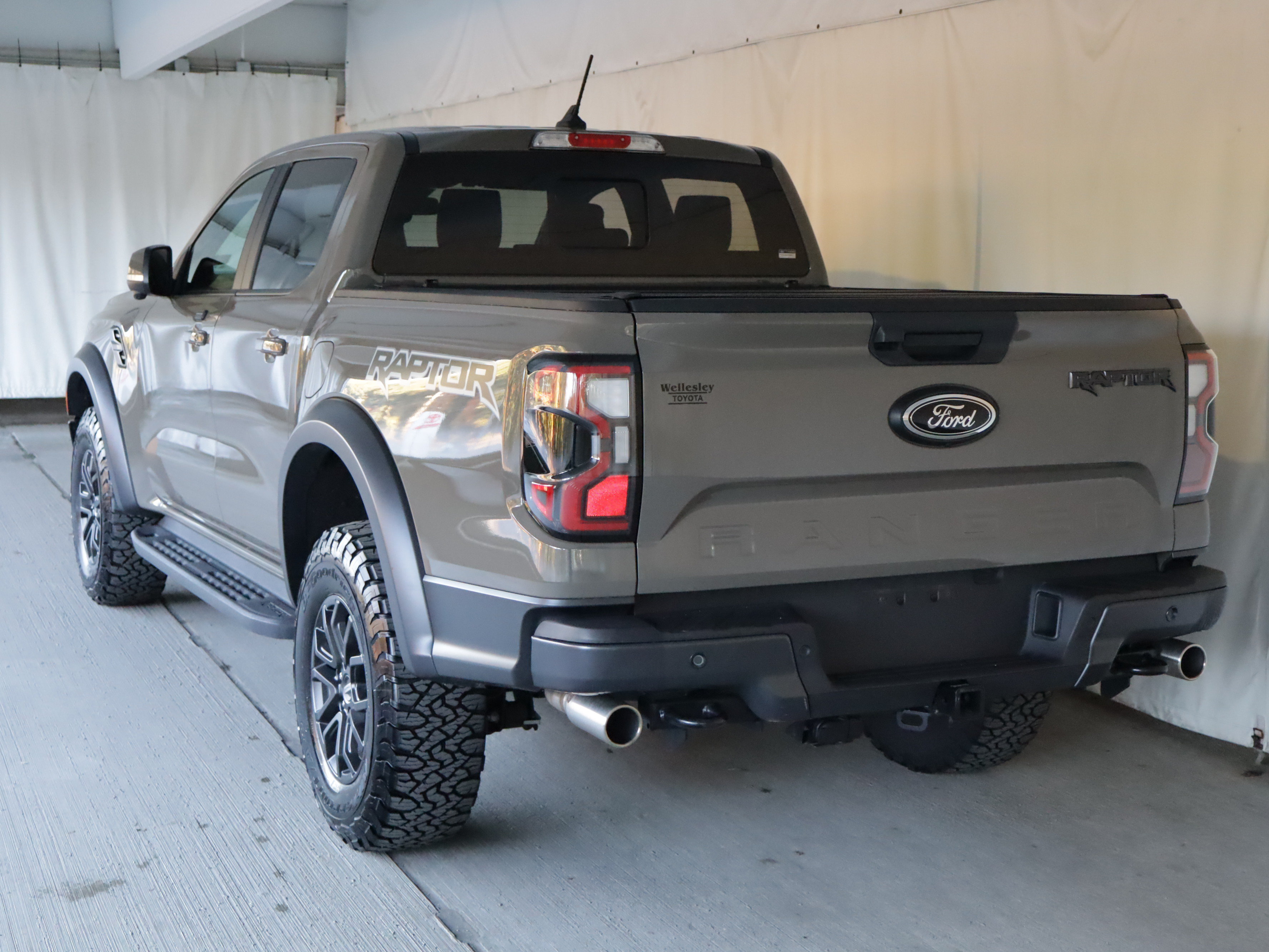 Used 2025 Ford Ranger Raptor AWD/4WD image 26