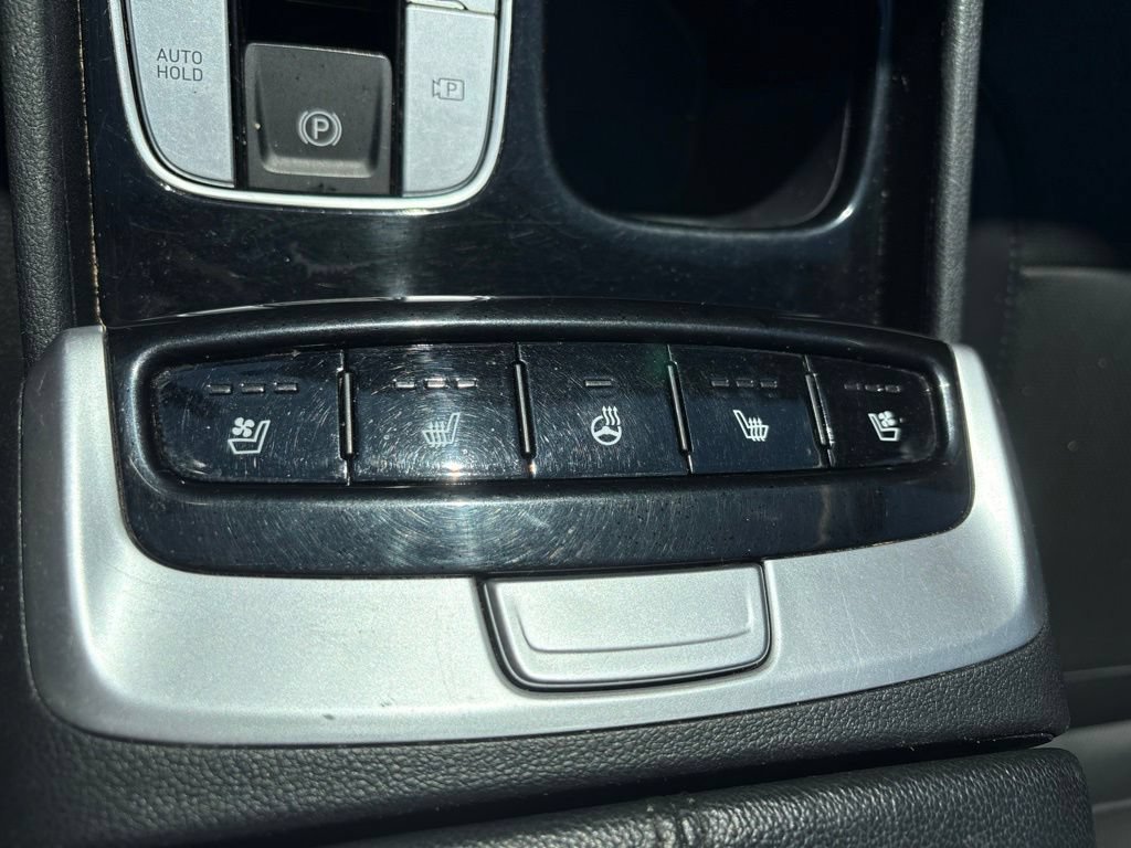 Used 2023 Hyundai Santa Cruz Limited AWD/4WD image 24