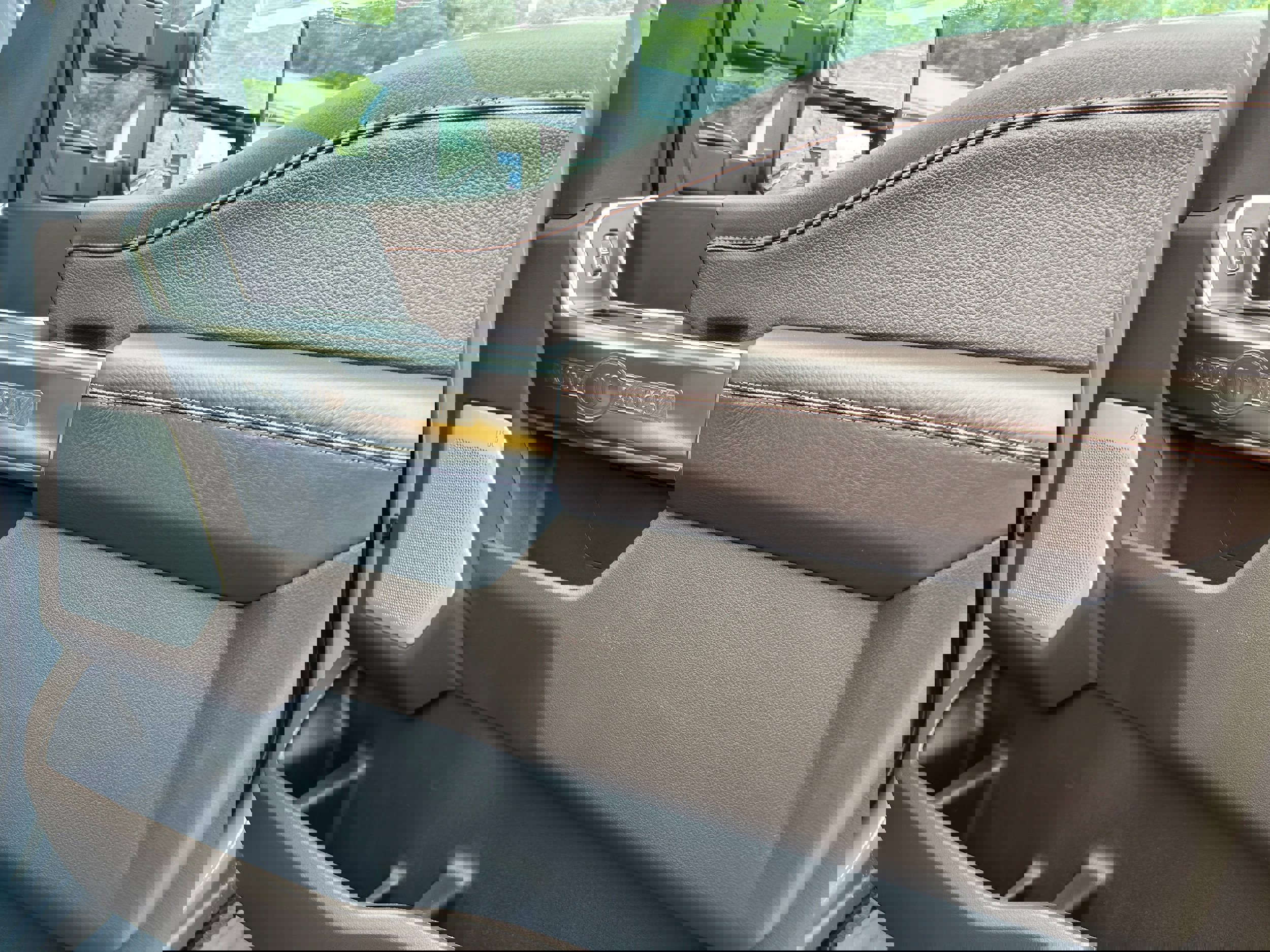 New 2025 Ford F250 King Ranch w/ Tremor Off-Road Package image 52