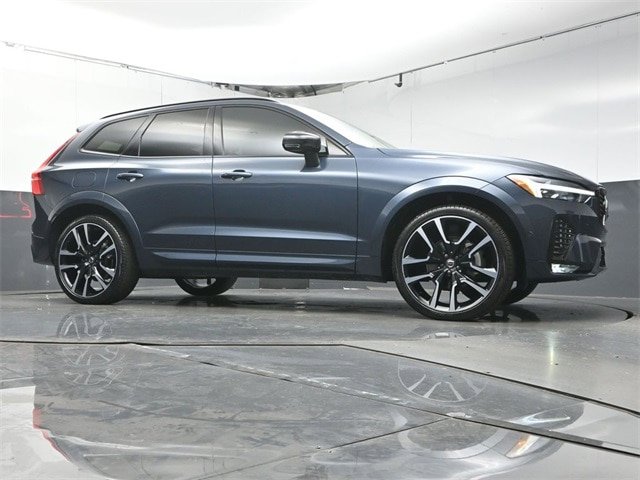 Certified 2023 Volvo XC60 B5 Ultimate FWD image 33