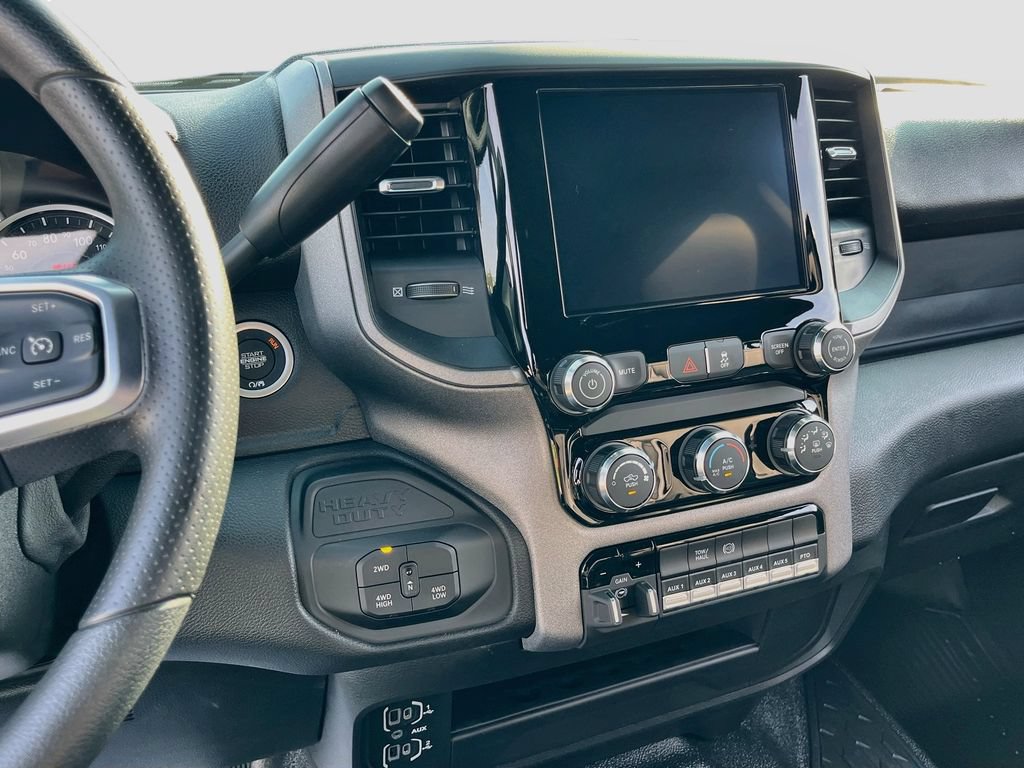 New 2026 RAM 5500 Tradesman w/ Chrome Appearance Group AWD/4WD image 13