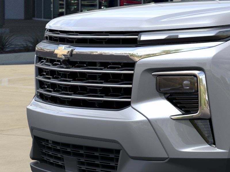 New 2027 Chevrolet Traverse LT w/ Driver Confidence Package FWD image 13
