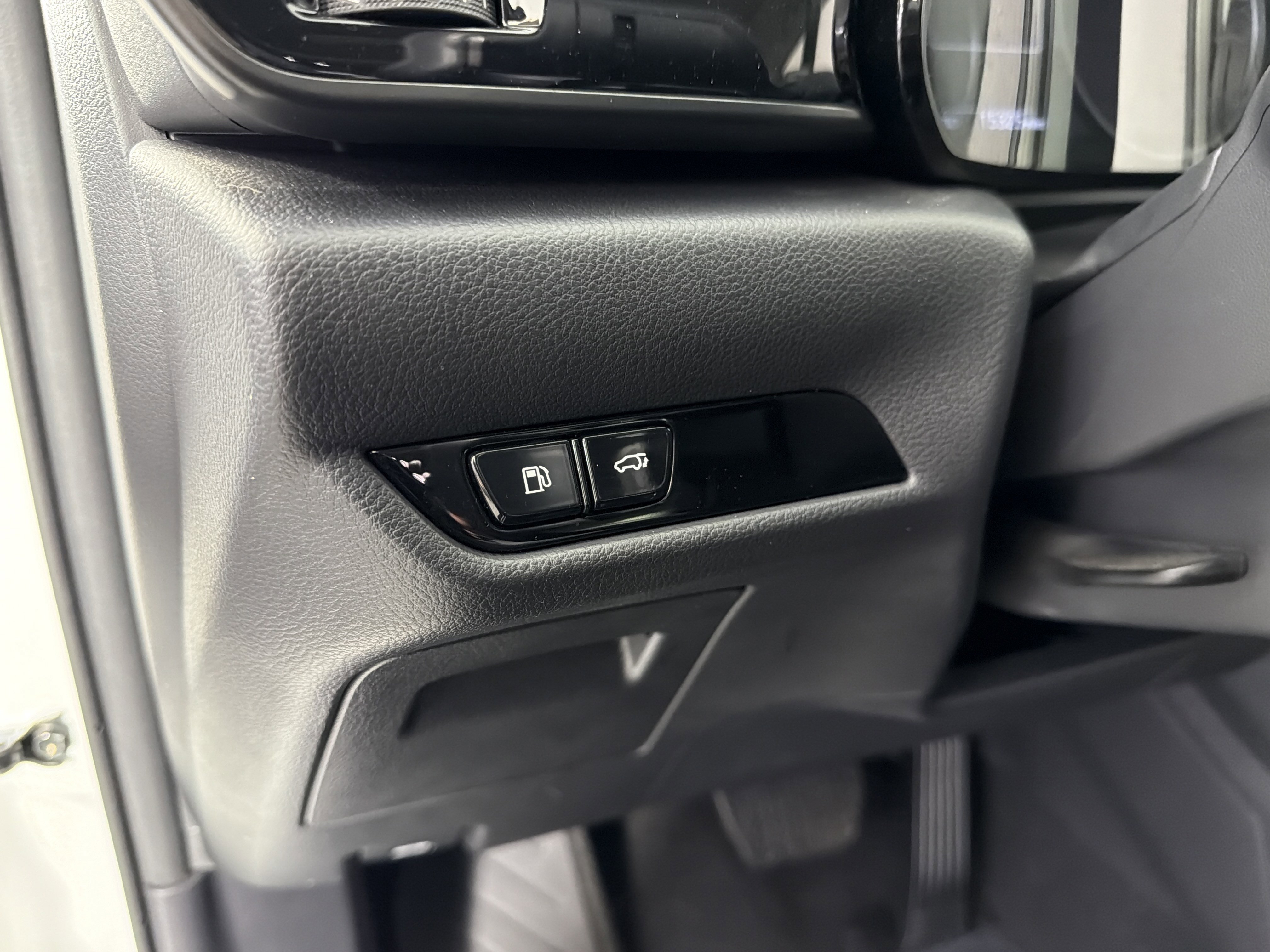 Used 2024 Lexus NX 350 AWD w/ Cold Area Package image 10