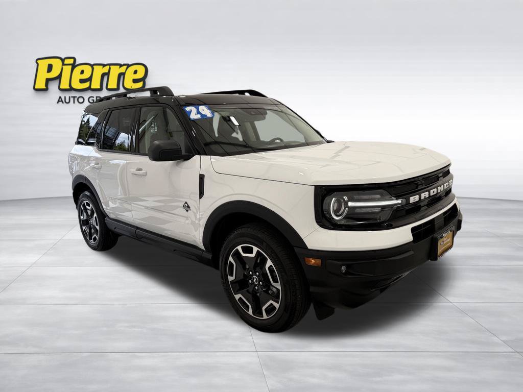 Certified 2024 Ford Bronco Sport Outer Banks w/ Tech Package AWD/4WD image 8