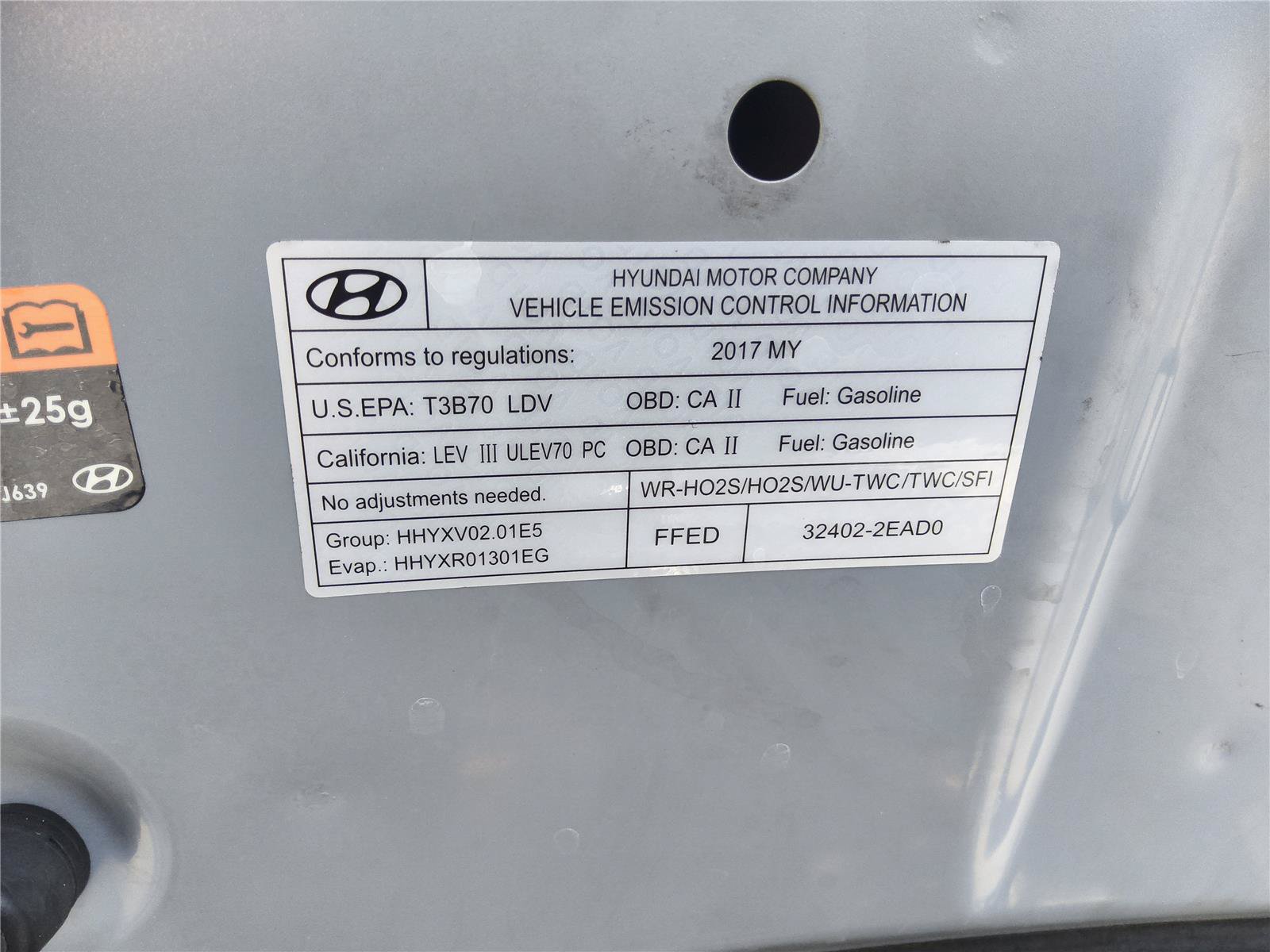 Used 2017 Hyundai Elantra Limited w/ Limited Tech Package 04 FWD image 11