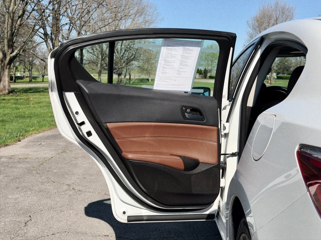 Used 2020 Acura ILX FWD image 23