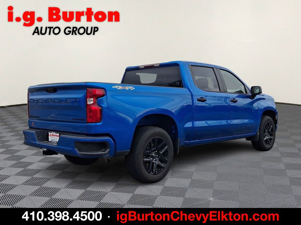 Used 2024 Chevrolet Silverado 1500 Custom w/ LPO, Dark Essentials Package image 6