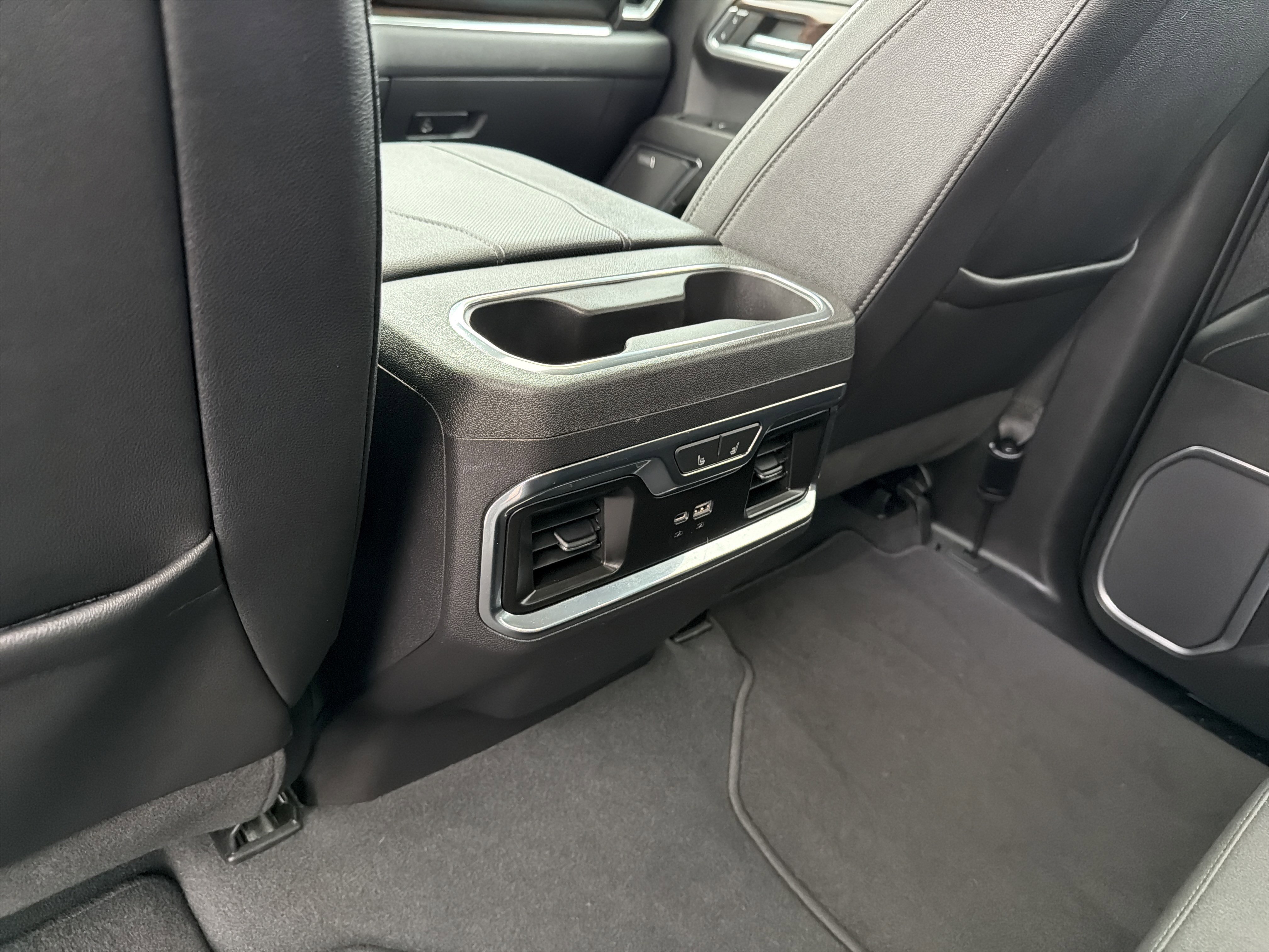 Used 2023 GMC Sierra 1500 SLT w/ SLT Premium Plus Package image 13