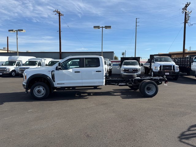 New 2026 Ford F550 4x4 Crew Cab image 4
