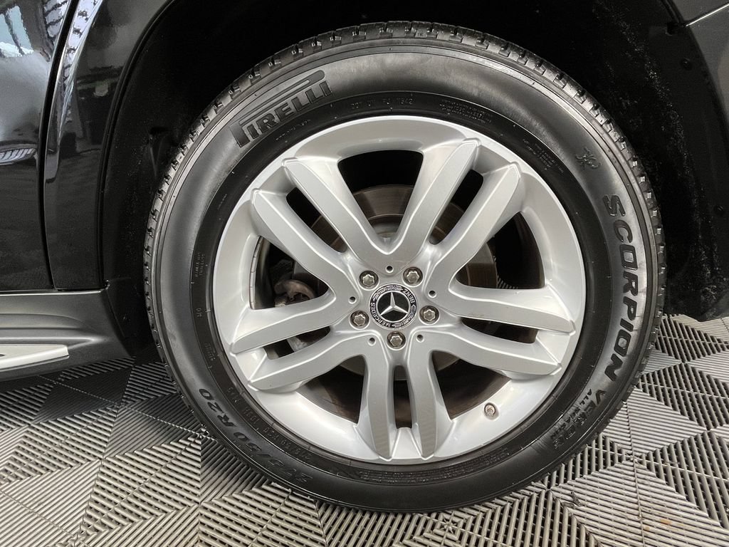 Used 2018 Mercedes-Benz GLS 450 4MATIC image 15