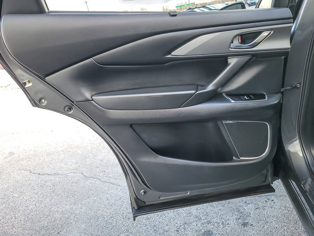Used 2018 MAZDA CX-9 Touring w/ Touring Premium Package image 18