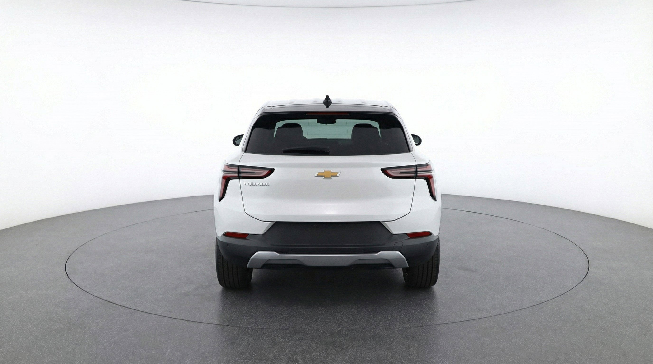 Used 2025 Chevrolet Equinox LT FWD image 7